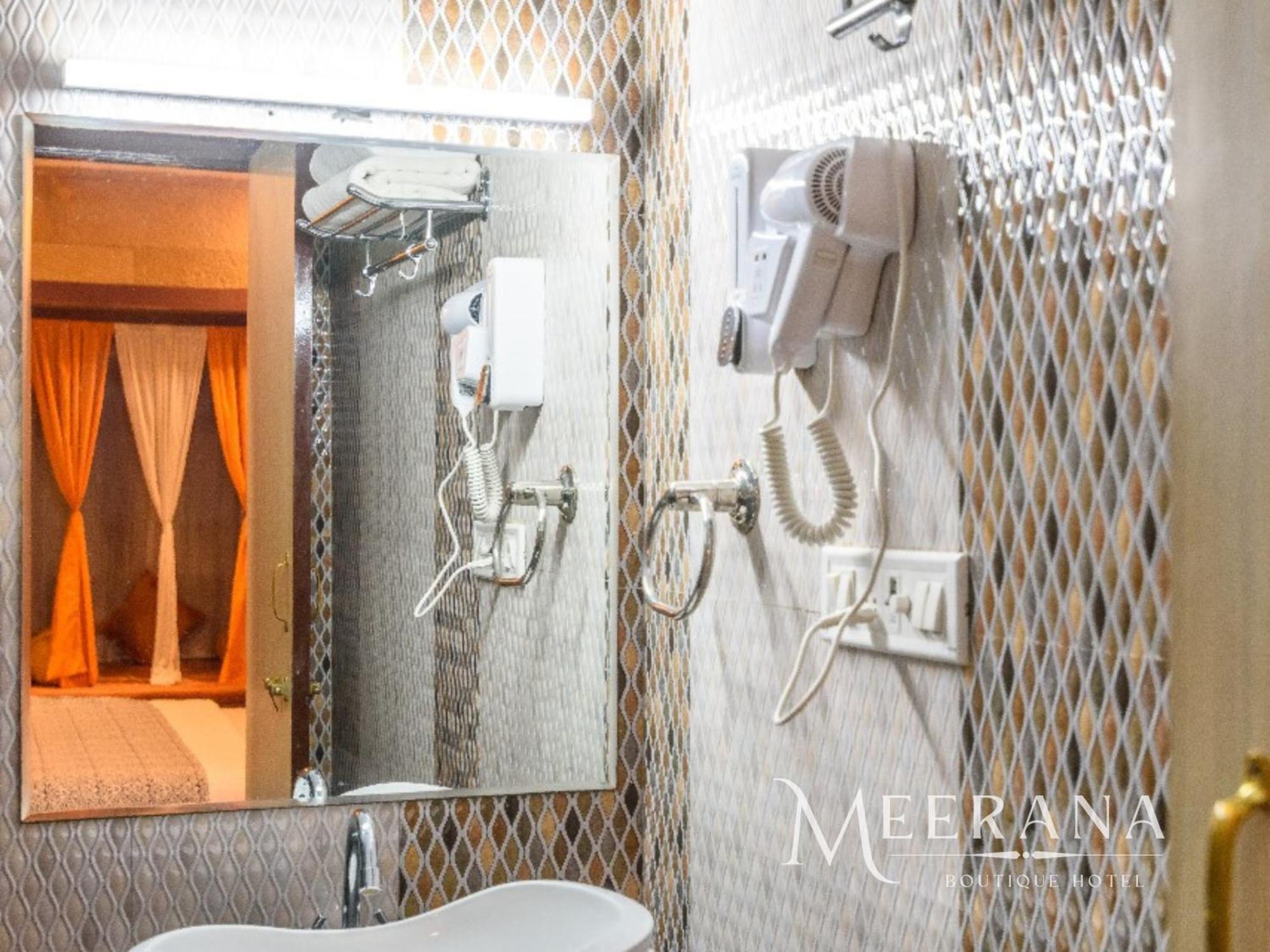Hotel Meerana Джайсалмер Екстер'єр фото
