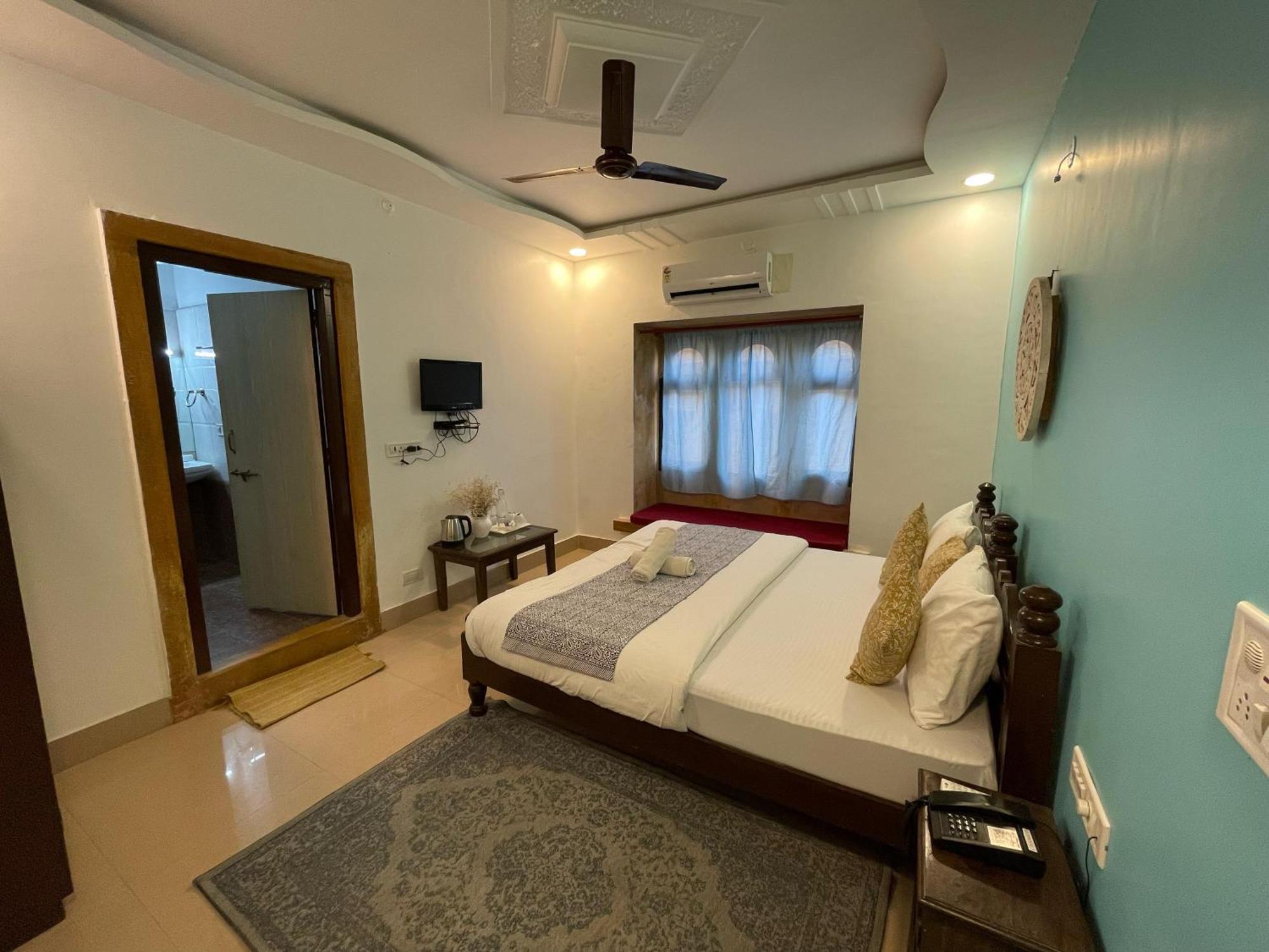 Hotel Meerana Джайсалмер Екстер'єр фото