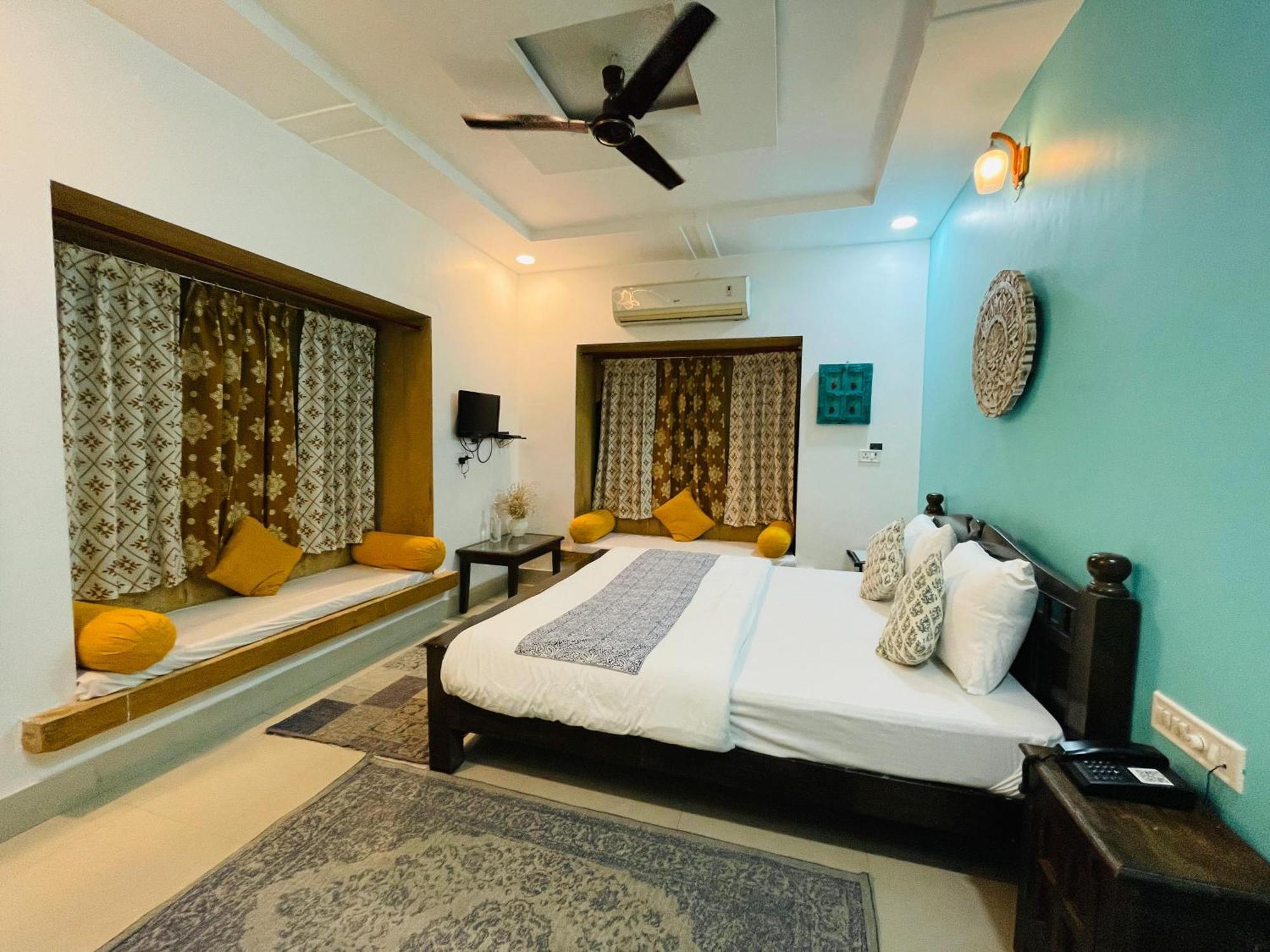 Hotel Meerana Джайсалмер Екстер'єр фото